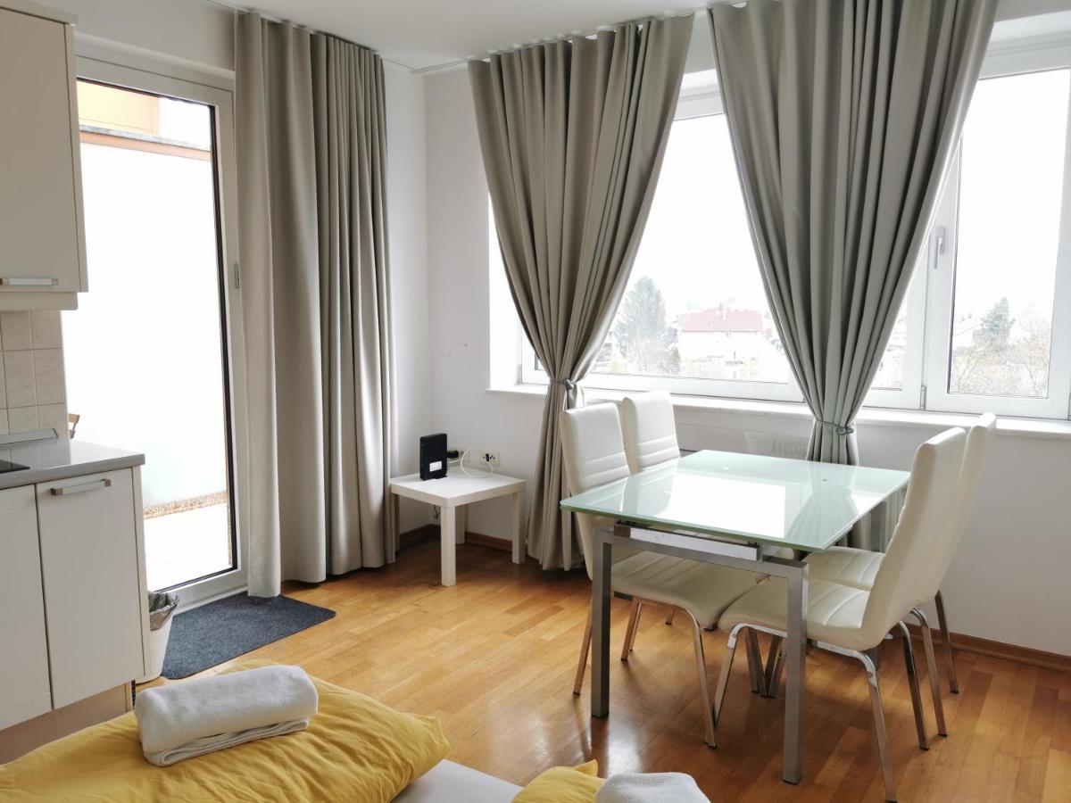 Trnovo apartment Lubiana Esterno foto